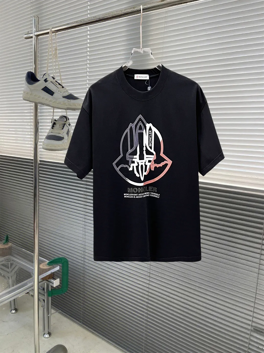 P110（ In Stock ）Moncler 280 ， 32 ， ， ， ， ， ， ， ， Breathable ， ， ， ，Versatile ， size: S~XL ：White Black